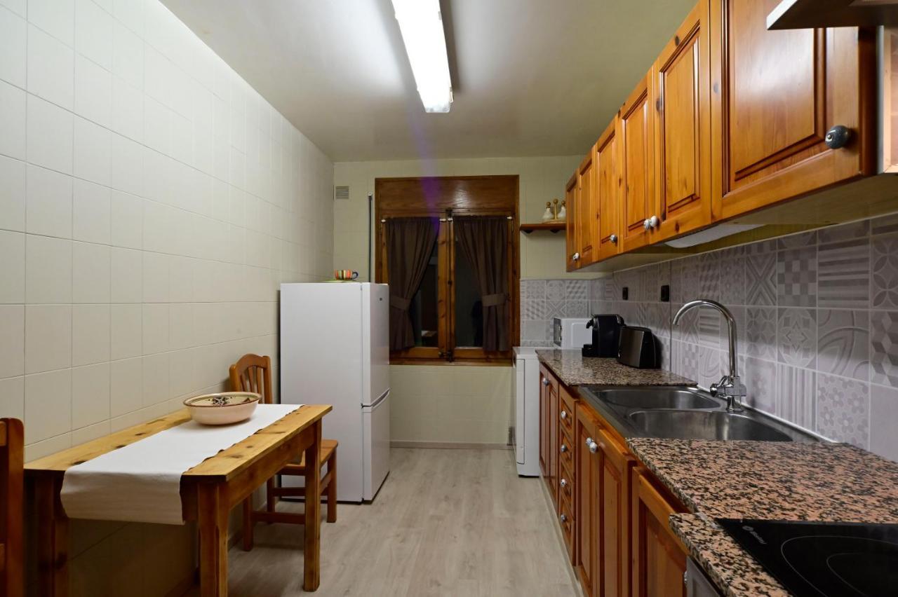 דירות אסטרי ד'אנאו Casa Guineu מראה חיצוני תמונה